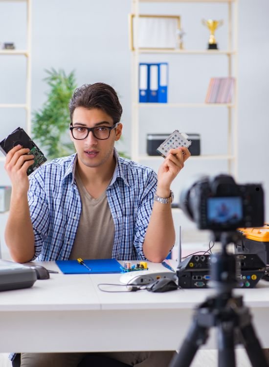 YouTube as Side Hustle YouTube as Side Hustle